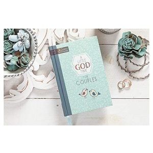 A Little God Time for Couples book: 365 Daily Devotions Gift for Couples